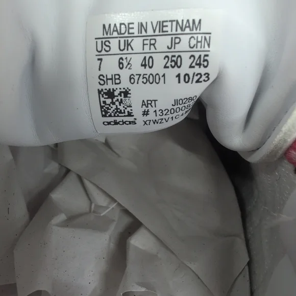 adidas liberty London Women's Floral Pink Sneakers - never worn - Picture 10 of 13